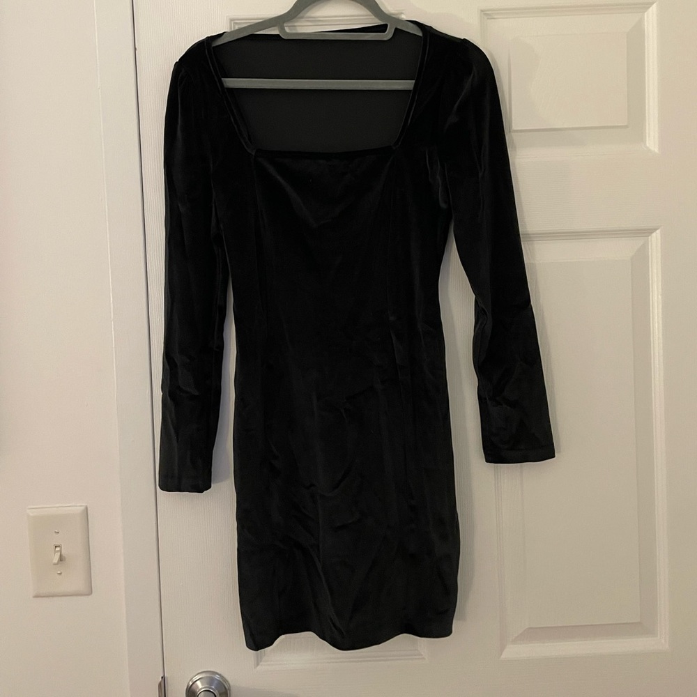 Square neck black velvet mini dress